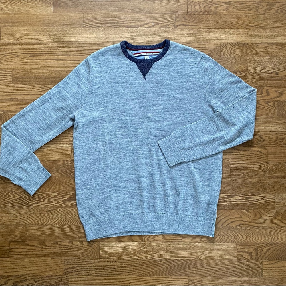 Tommy Hilfiger Men’s L 100% cotton sweater, heather grey with heather navy